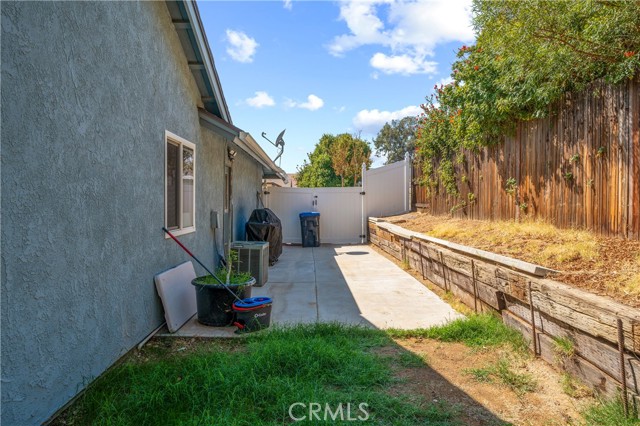 Detail Gallery Image 20 of 25 For 12062 Riparian Way, Moreno Valley,  CA 92557 - 3 Beds | 2 Baths