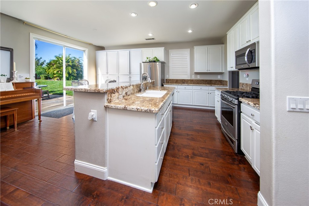 0Ca38429 17F3 4511 B441 3410Bd7D0483 25313 Rolling Greens Way, Saugus, Ca 91350 &Lt;Span Style='BackgroundColor:transparent;Padding:0Px;'&Gt; &Lt;Small&Gt; &Lt;I&Gt; &Lt;/I&Gt; &Lt;/Small&Gt;&Lt;/Span&Gt;