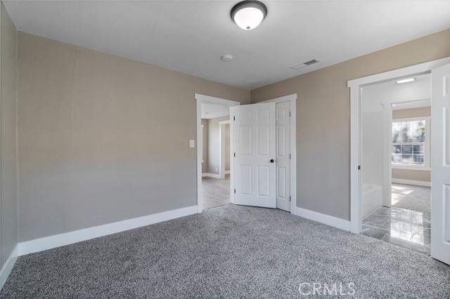 Image 22 of 40 For 2401 Hedges Avenue