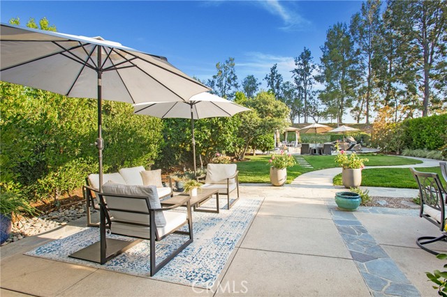 Detail Gallery Image 18 of 66 For 8 Summitcrest, Rancho Santa Margarita,  CA 92679 - 5 Beds | 3/1 Baths