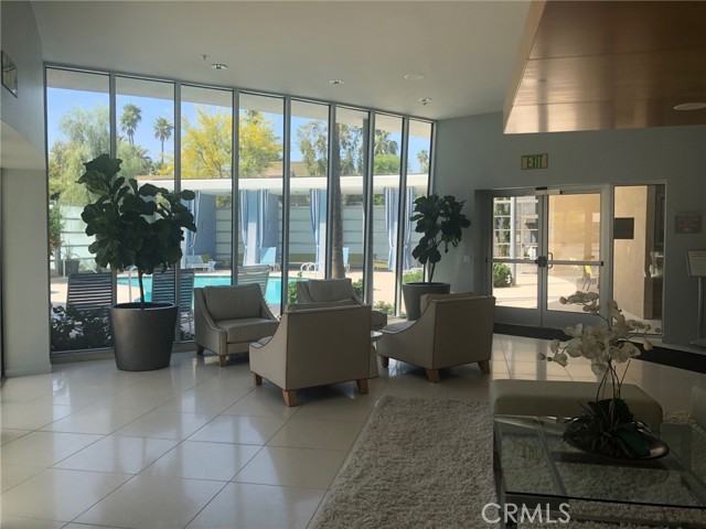 Detail Gallery Image 27 of 43 For 1010 E Palm Canyon Dr #203,  Palm Springs,  CA 92264 - 2 Beds | 2 Baths