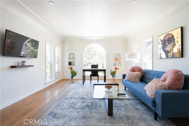 Detail Gallery Image 4 of 41 For 2533 Eucalyptus Ave, Long Beach,  CA 90806 - – Beds | – Baths