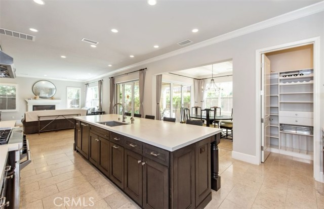 Detail Gallery Image 6 of 22 For 117 Frontier, Irvine,  CA 92620 - 4 Beds | 4/1 Baths
