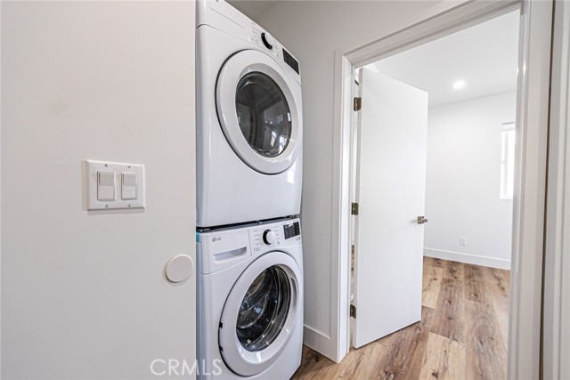 Detail Gallery Image 11 of 34 For 4445 Auckland Avenue, Toluca Lake,  CA 91602 - 4 Beds | 3 Baths