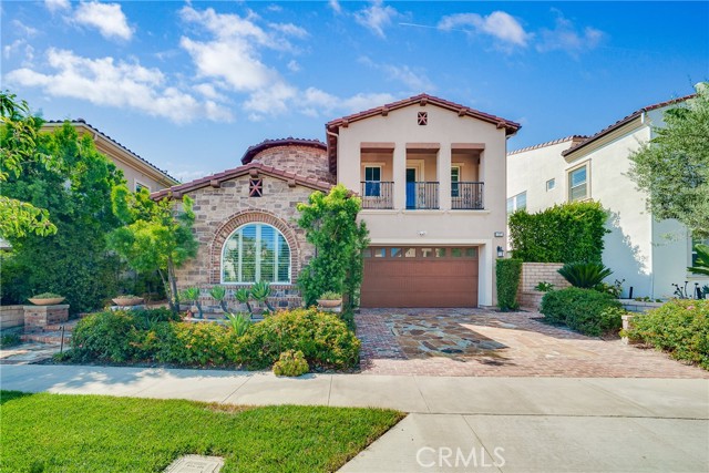 17 Calliope, Lake Forest CA: https://media.crmls.org/medias/0ca5ff34-b240-4587-b39c-3e7ebedab584.jpg