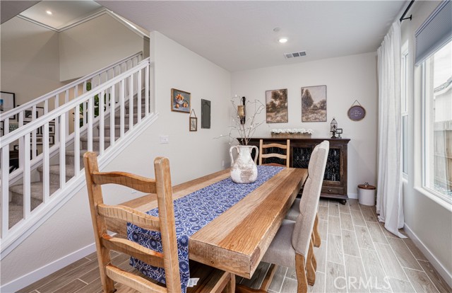 Detail Gallery Image 29 of 32 For 1093 Traverse Dr, Madera,  CA 93636 - 4 Beds | 3/1 Baths