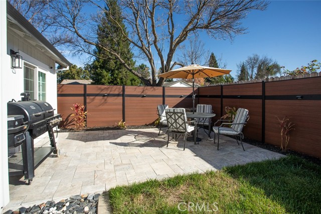 Detail Gallery Image 5 of 58 For 1805 Whispering Oaks Dr, Yuba City,  CA 95991 - 4 Beds | 2 Baths