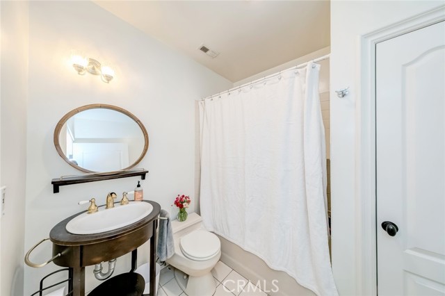516 Orange Grove Avenue, South Pasadena CA: https://media.crmls.org/medias/0ca783b3-c7eb-4239-89c2-3464661a45f6.jpg