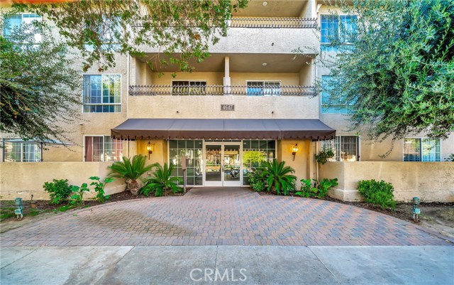 Detail Gallery Image 1 of 65 For 4647 Willis Ave #312,  Sherman Oaks,  CA 91403 - 2 Beds | 2 Baths