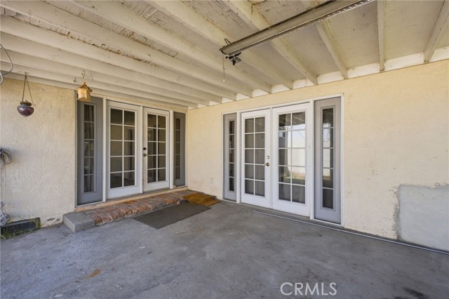 611 South Griffith Park photo 24