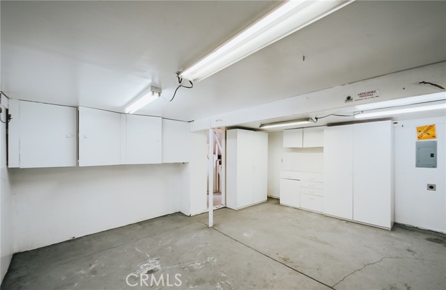 7709 Beckett Street, Tujunga CA: https://media.crmls.org/medias/0caa4825-7154-4470-a2ec-8b54a301cd89.jpg