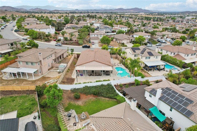 28437 N Star Ln Lane, Menifee CA: https://media.crmls.org/medias/0caa9f9c-6885-48bb-9d02-183a5fbce6b2.jpg