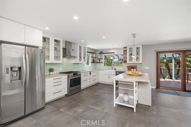 Detail Gallery Image 15 of 40 For 26925 Calle Dolores, Dana Point,  CA 92624 - 3 Beds | 3 Baths