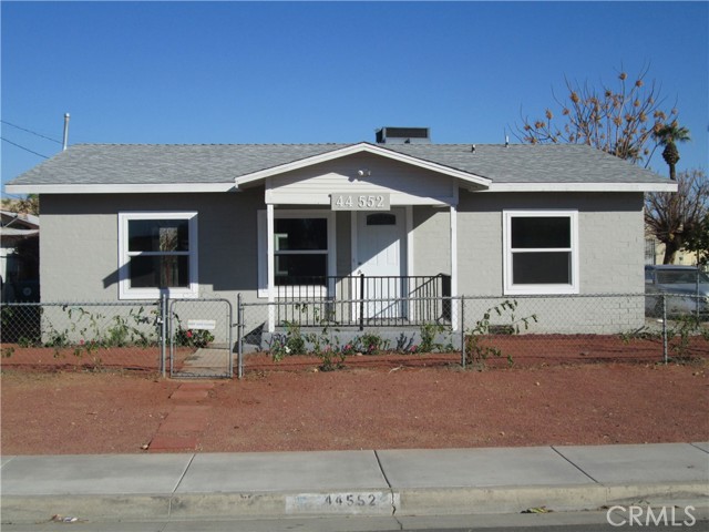 44552 Arabia Street, Indio CA: https://media.crmls.org/medias/0caaf152-1410-4a5a-baa3-f0b277789f2c.jpg