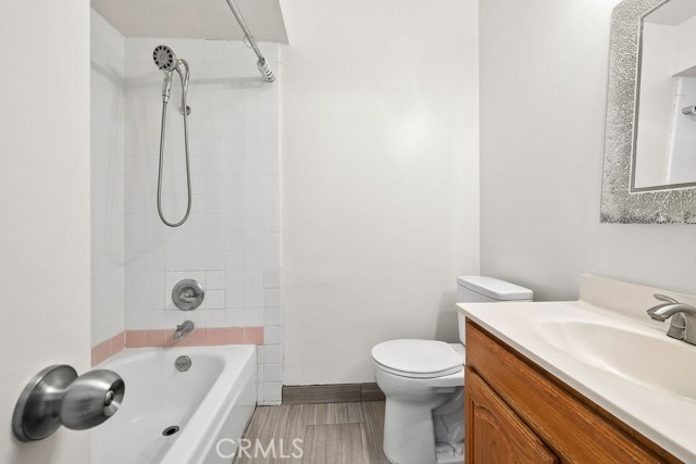 Detail Gallery Image 24 of 42 For 9736 Monte Carlo Cir, Huntington Beach,  CA 92646 - 4 Beds | 2/1 Baths
