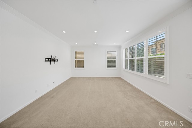 Detail Gallery Image 9 of 60 For 126 Gulfstream, Irvine,  CA 92620 - 3 Beds | 2/1 Baths