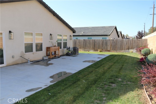 Detail Gallery Image 11 of 36 For 1988 Truckee Dr, Atwater,  CA 95301 - 4 Beds | 2 Baths