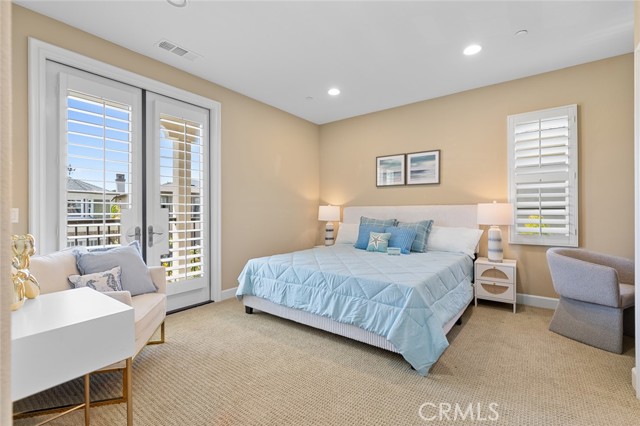 Image 24 of 61 For 17472 Oakbluffs Lane