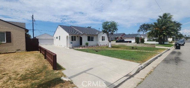 Detail Gallery Image 5 of 12 For 11531 Kathy Ln, Garden Grove,  CA 92840 - 3 Beds | 1/1 Baths