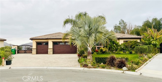 MLS# SW22260772