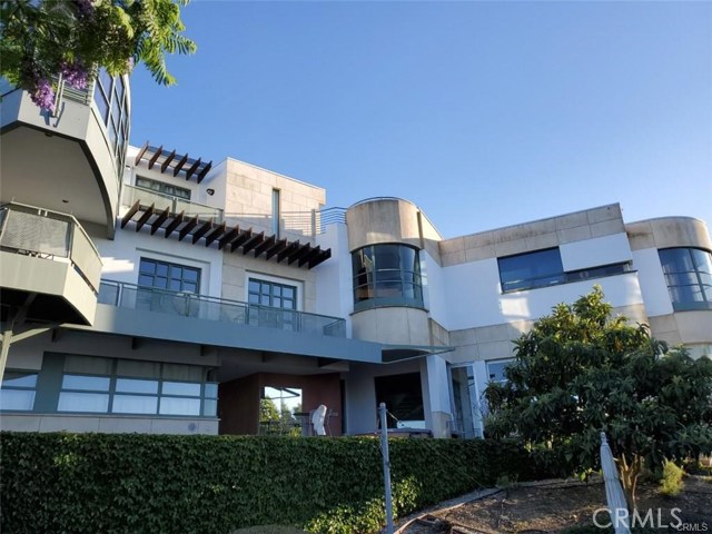 Detail Gallery Image 1 of 53 For 3807 Crest Rd, Rancho Palos Verdes,  CA 90275 - 5 Beds | 6/1 Baths