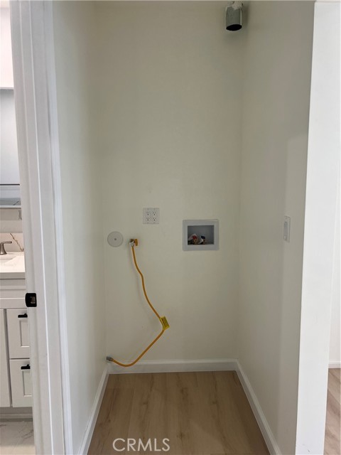 Detail Gallery Image 7 of 14 For 1040 Ruberta Ave Aa,  Glendale,  CA 91201 - 1 Beds | 1 Baths