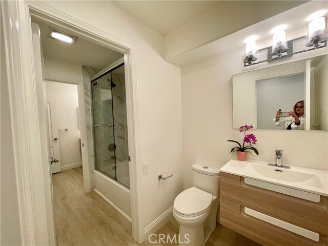 352 Y Place, Laguna Beach CA: https://media.crmls.org/medias/0cb01699-0d74-48c7-9486-5016db3e9435.jpg