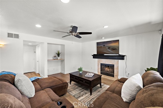 Detail Gallery Image 22 of 45 For 23023 Harbor Seal Ct, Wildomar,  CA 92595 - 4 Beds | 2/1 Baths
