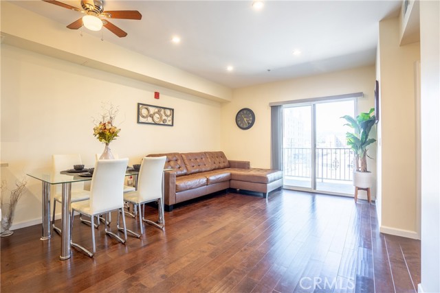 155 S Oxford Avenue #505, Los Angeles, CA, 90004 155 S Oxford Avenue #505, Los Angeles, CA, 90004