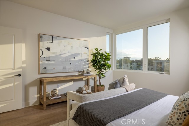 Detail Gallery Image 9 of 18 For 414 Main St #405,  Huntington Beach,  CA 92648 - 2 Beds | 2/1 Baths