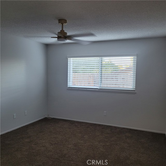 Detail Gallery Image 6 of 12 For 11251 Sweetwater Dr, Riverside,  CA 92505 - 3 Beds | 2 Baths