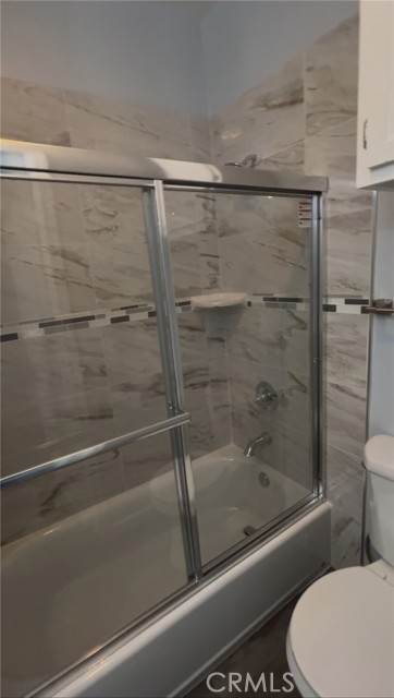 Detail Gallery Image 11 of 17 For 1032 S Normandie Ave #202,  Los Angeles,  CA 90006 - 2 Beds | 1 Baths