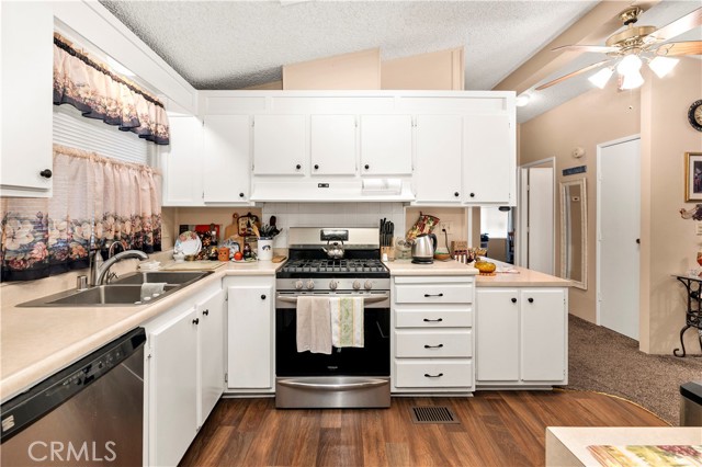 Detail Gallery Image 11 of 29 For 5001 W Florida Ave #759,  Hemet,  CA 92545 - 3 Beds | 2 Baths