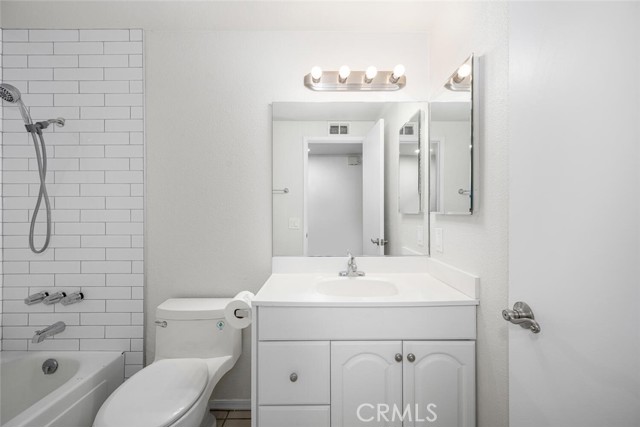 Detail Gallery Image 22 of 44 For 4060 Orange, Cypress,  CA 90630 - 3 Beds | 2 Baths