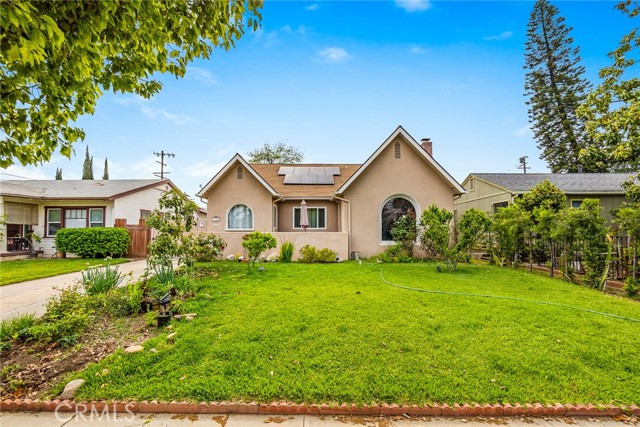 Detail Gallery Image 2 of 28 For 1841 S 6th St, Alhambra,  CA 91803 - 6 Beds | 4 Baths