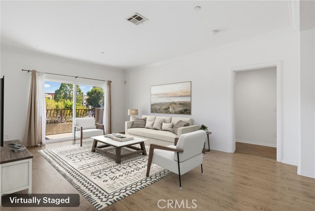 Front Image Thumbnail for CRSR26218611