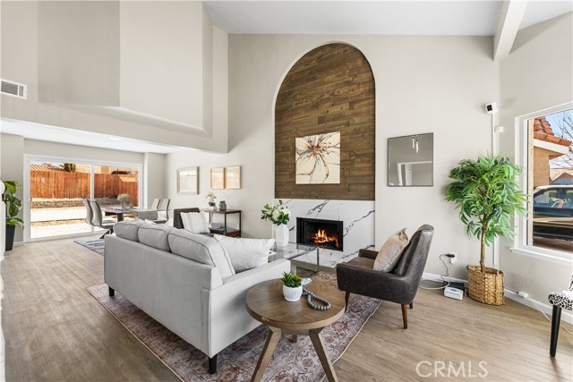 Detail Gallery Image 5 of 62 For 37634 Duffel St, Palmdale,  CA 93552 - 4 Beds | 3 Baths