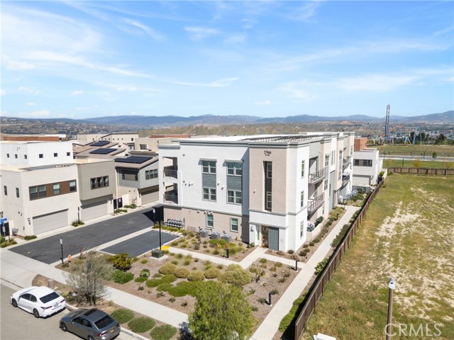 Detail Gallery Image 43 of 46 For 27466 Mercantile Ct, Valencia,  CA 91381 - 2 Beds | 2 Baths