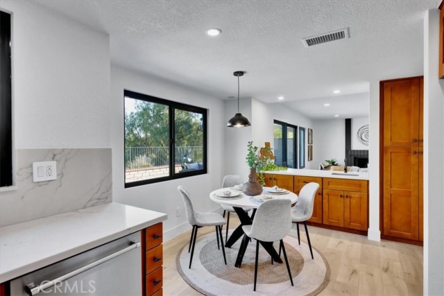 Detail Gallery Image 16 of 45 For 1116 Hedgewood, Diamond Bar,  CA 91765 - 4 Beds | 3 Baths