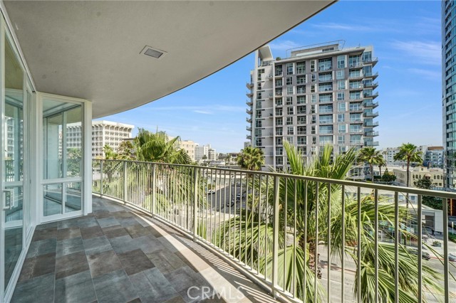 Detail Gallery Image 32 of 43 For 700 E Ocean Bld #1103,  Long Beach,  CA 90802 - 1 Beds | 1/1 Baths
