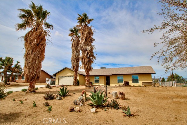 Detail Gallery Image 1 of 20 For 4918 Goleta Ave, Yucca Valley,  CA 92284 - 3 Beds | 2 Baths