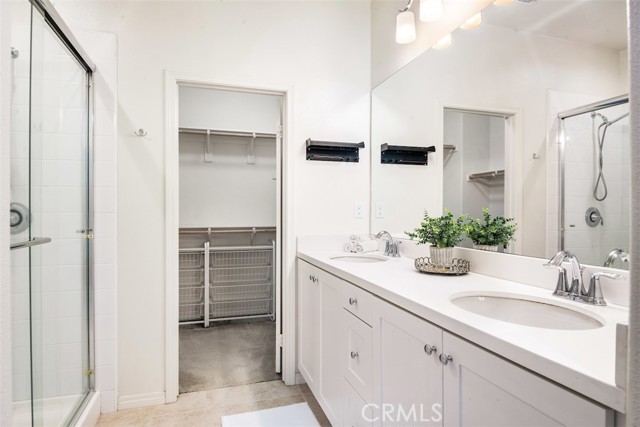 Detail Gallery Image 12 of 31 For 934 E Drapery Ln, Anaheim,  CA 92802 - 2 Beds | 2/1 Baths
