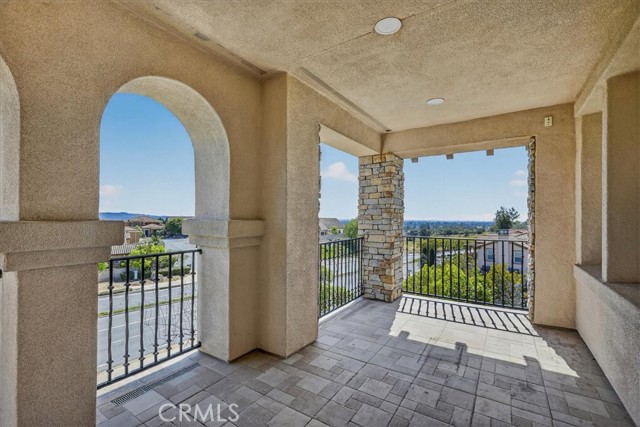 Detail Gallery Image 30 of 57 For 17872 via Roma, Yorba Linda,  CA 92886 - 5 Beds | 5/1 Baths