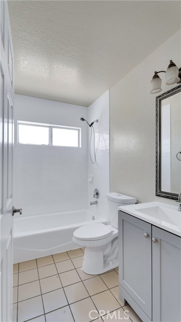 2116 Marine Avenue, Gardena CA: https://media.crmls.org/medias/0cb8f420-ae20-4e11-9738-301ccfd4cf94.jpg