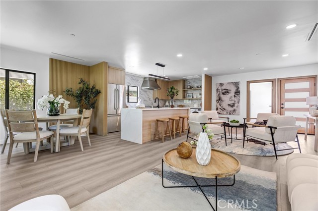 5222 Cedros Avenue, Sherman Oaks CA: https://media.crmls.org/medias/0cb90ff2-745a-4c9e-98d6-f05a2a4737b5.jpg