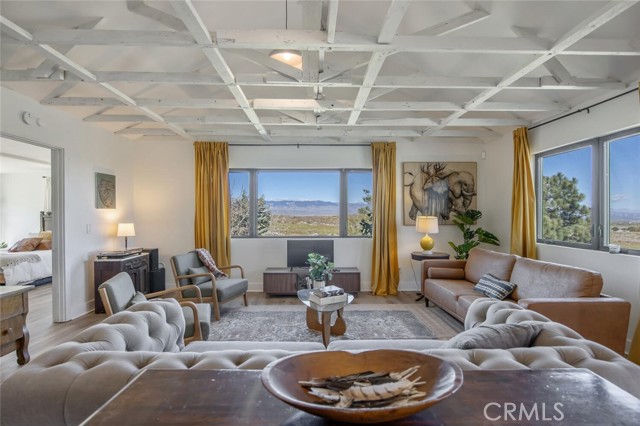 Detail Gallery Image 9 of 57 For 47721 222nd, Lancaster,  CA 93536 - 3 Beds | 2 Baths