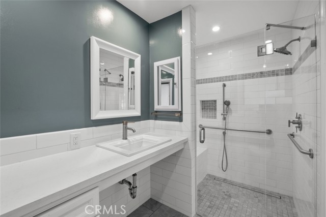 Detail Gallery Image 27 of 52 For 17148 Stare St, Northridge,  CA 91325 - 7 Beds | 5 Baths
