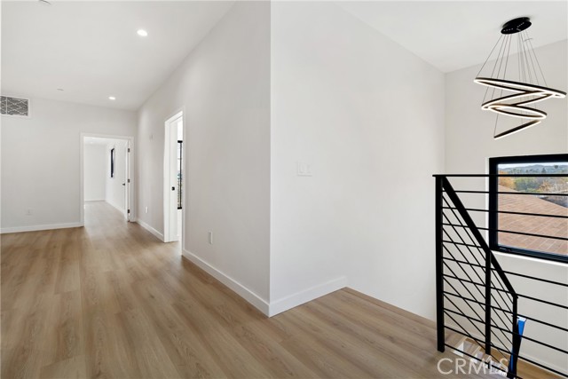 6830 North Lubao Avenue photo 37