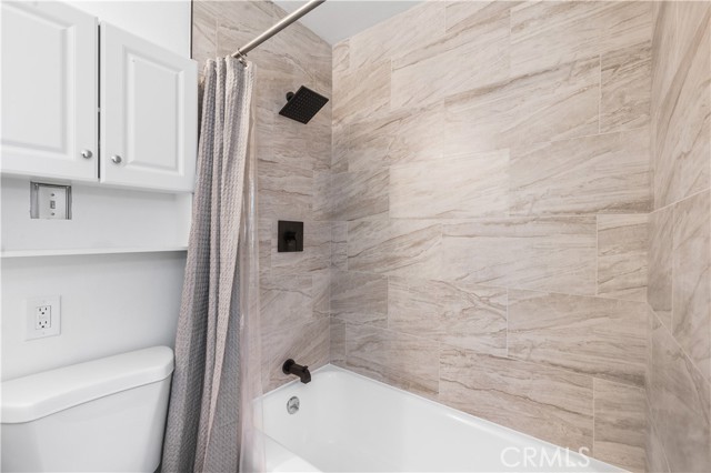 Detail Gallery Image 17 of 30 For 881 Majela Ln, Hemet,  CA 92543 - 2 Beds | 2 Baths