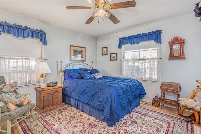 838 838 College Ave, Redlands CA: https://media.crmls.org/medias/0cbbbf51-b6f8-4ac6-8cdb-447fab882a45.jpg